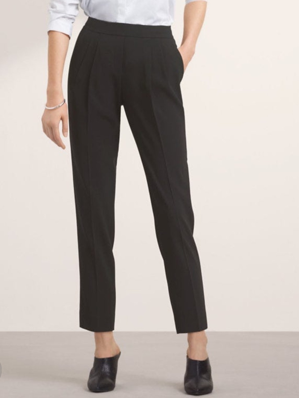 Aritzia x Babaton Cohen Pants Size 8 Black Pull On Crepe Trouser Straight Leg